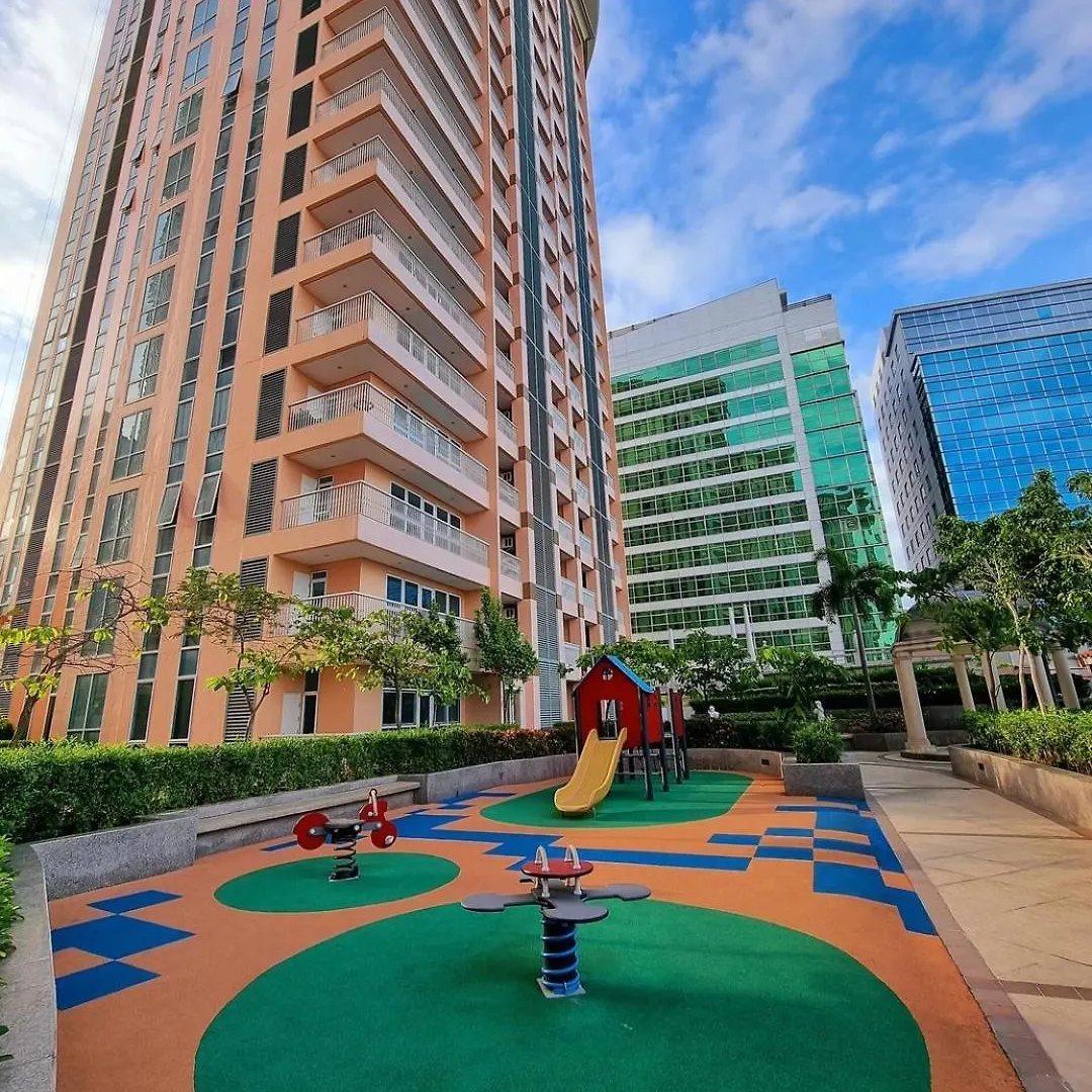 Elegant Condo Beside Venice Grand Canal #Vlra23J Manila Holiday home