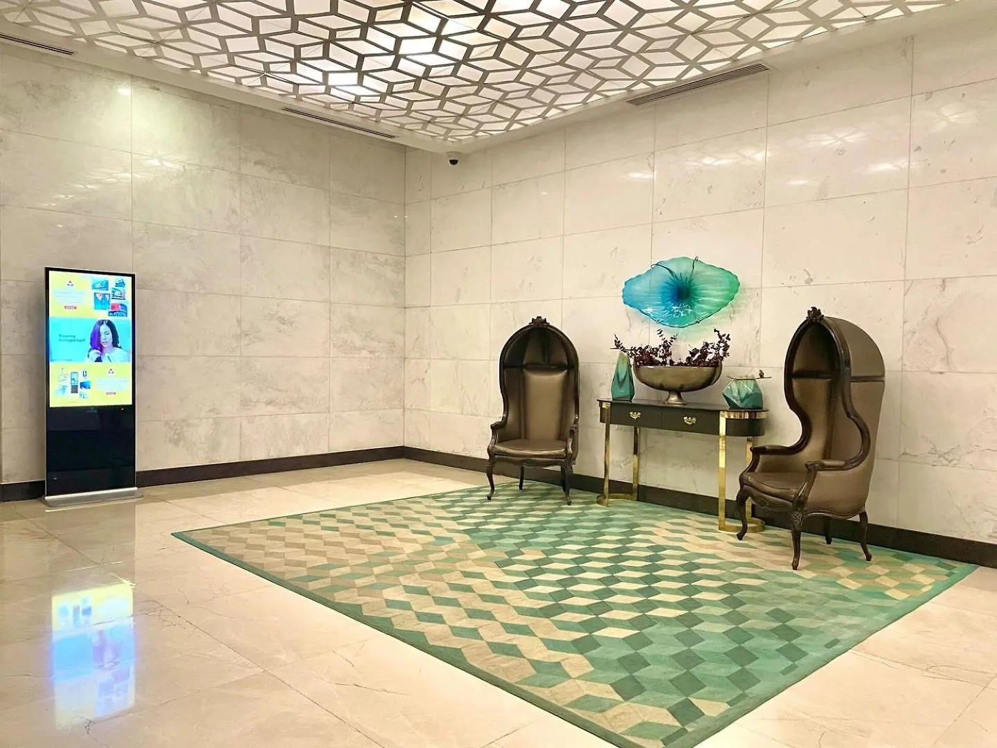 Elegant Condo Beside Venice Grand Canal #Vlra23J Manila Philippines